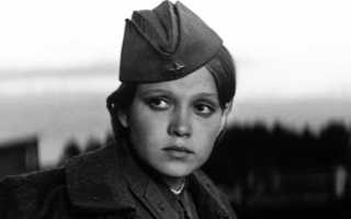 Звезды Юрий Шевчук рассказал о «любви всей своей жизни» в интервью Дудю. Его первая супруга умерла от рака мозга в 24 года, и он едва это пережил