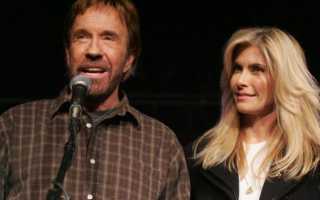 Чак Норрис бросил карьеру в кино, чтобы ухаживать за тяжелобольной женой