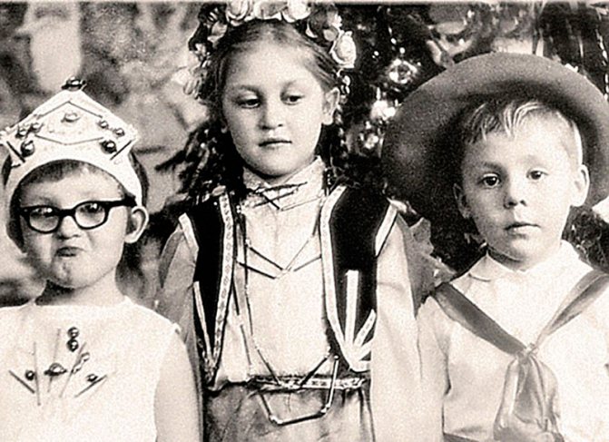 40 фото Елены Малышевой, ее семьи: мужа, сыновей, сестры и брата