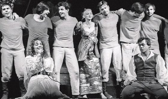 Александр Лазарев-младший на сцене «Ленкома» в спектакле «Юнона и Авось»