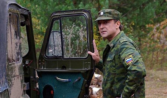 Александр Лазарев в фильме «Земский доктор»