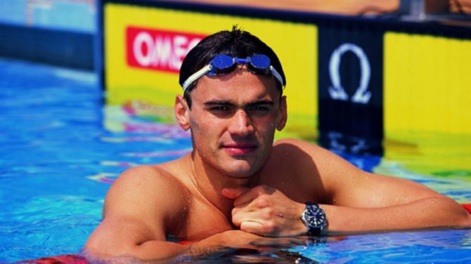 Александр Попов в бассейне