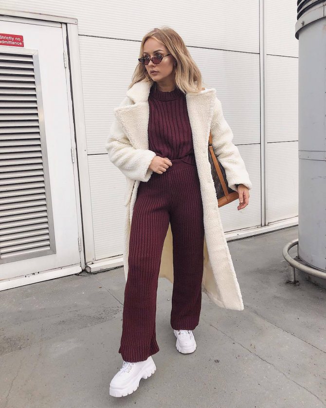 Белое пальто 2021 фото 10