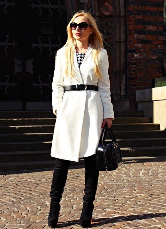 Белое пальто — роскошная вещь для повседневной жизни