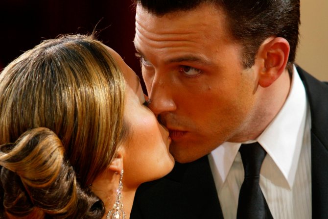 Бен Аффлек и Дженнифер Лопес на «Оскаре» в 2003 году