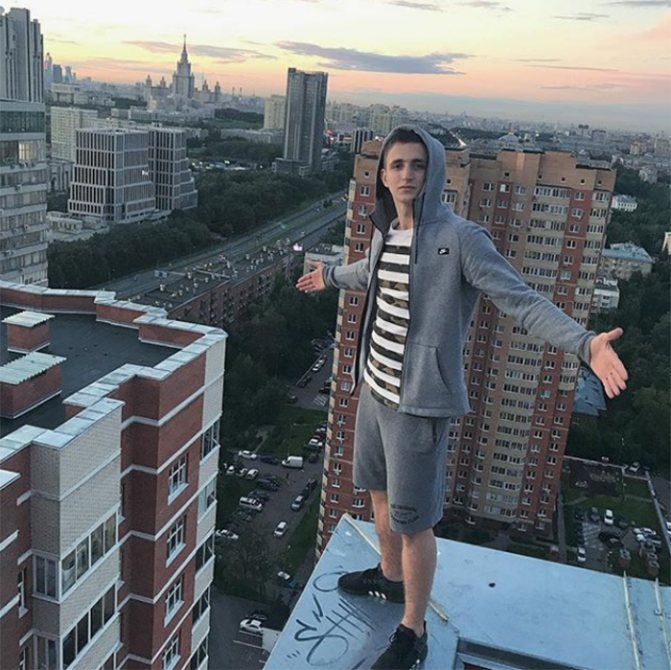 блогер Михаил Литвин