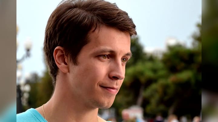 денис васильев актер