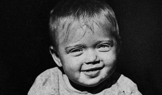 Детское фото Алисы Фрейндлих