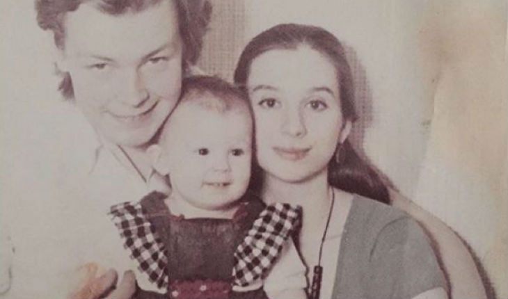 Екатерина Стриженова с мужем и старшей дочкой