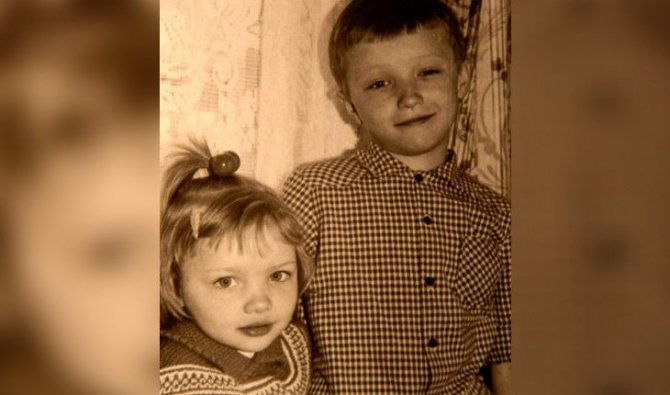 Екатерина Вилкова и ее старший брат Михаил