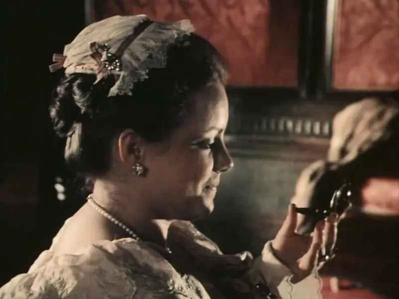 Елена Цыплакова в фильме «Гардемарины, вперед!»