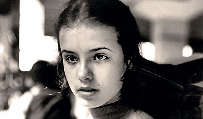 Елена Цыплакова в юности