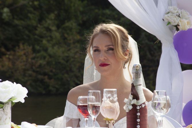 Елена Дудина в сериале «Паромщица»