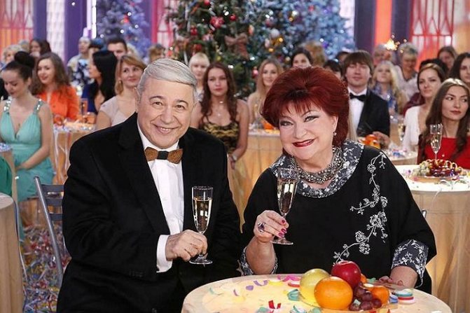 Елена Степаненко с мужем Евгением Петросяном фото