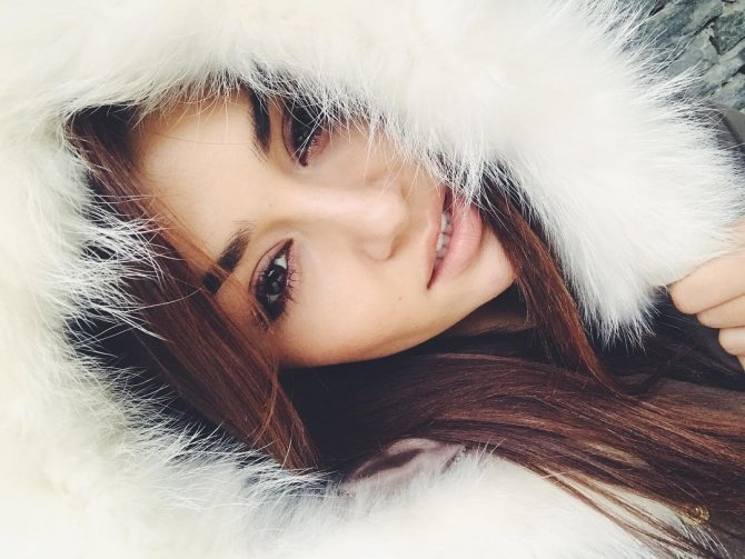 Фото Ханде Эрчел