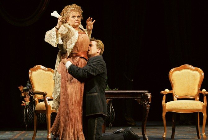 Ирина Муравьева в театре