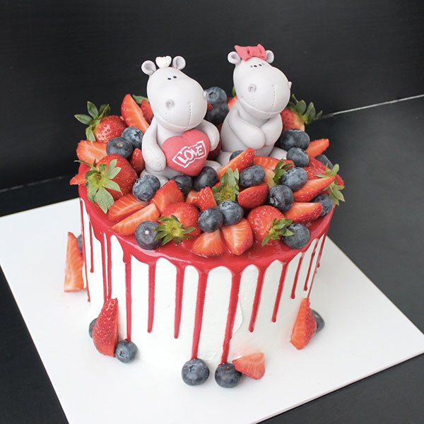 красивый декор маленького торта