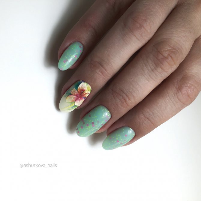 маникюр для женщин 50 фото_13