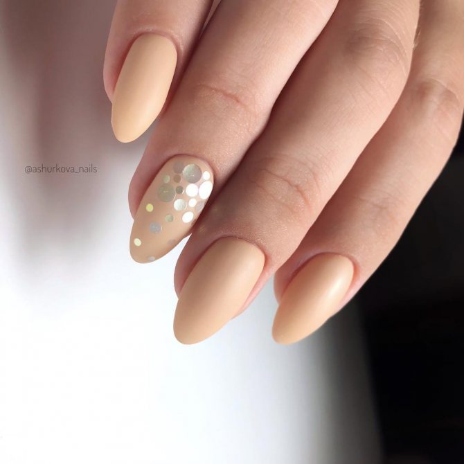 маникюр для женщин 50 фото_17