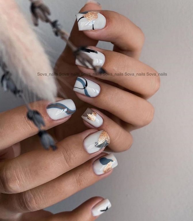 Маникюр на квадратные ноготки в сезоне 2021-2022. Фото. Тренды