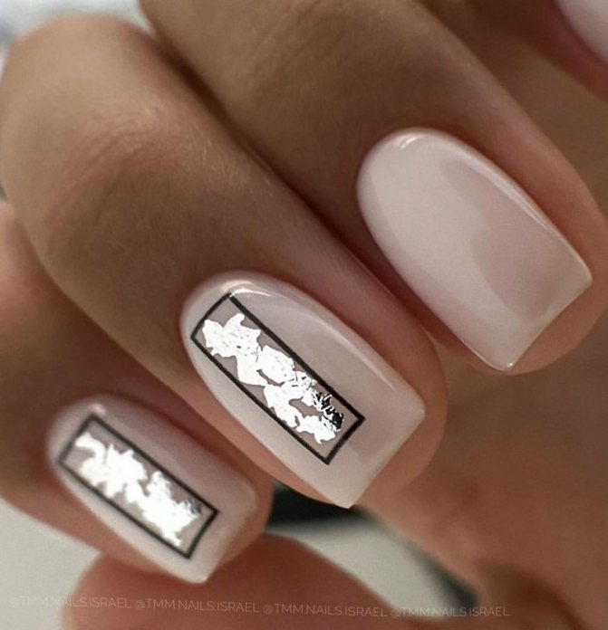 Маникюр на квадратные ноготки в сезоне 2021-2022. Фото. Тренды