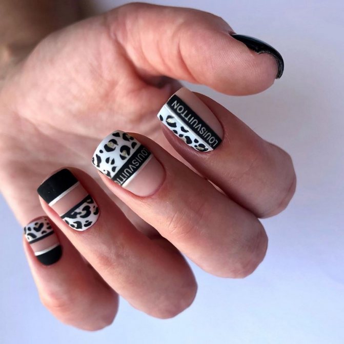 Маникюр на квадратные ноготки в сезоне 2021-2022. Фото. Тренды