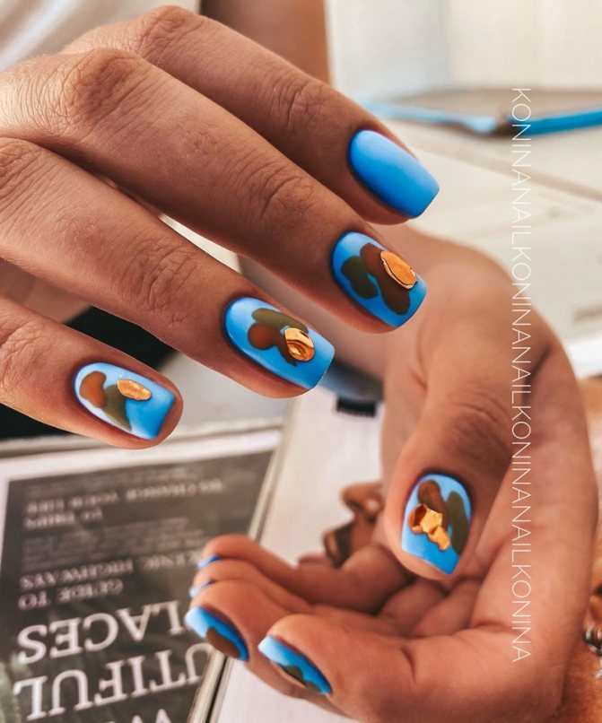 Маникюр на квадратные ноготки в сезоне 2021-2022. Фото. Тренды