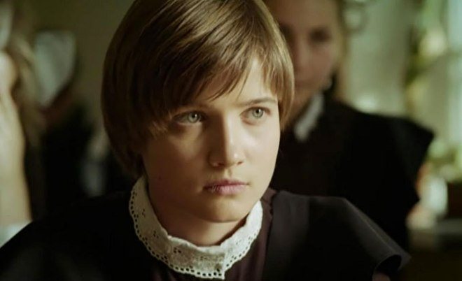 Мария Поезжаева в фильме «Мотыльки»