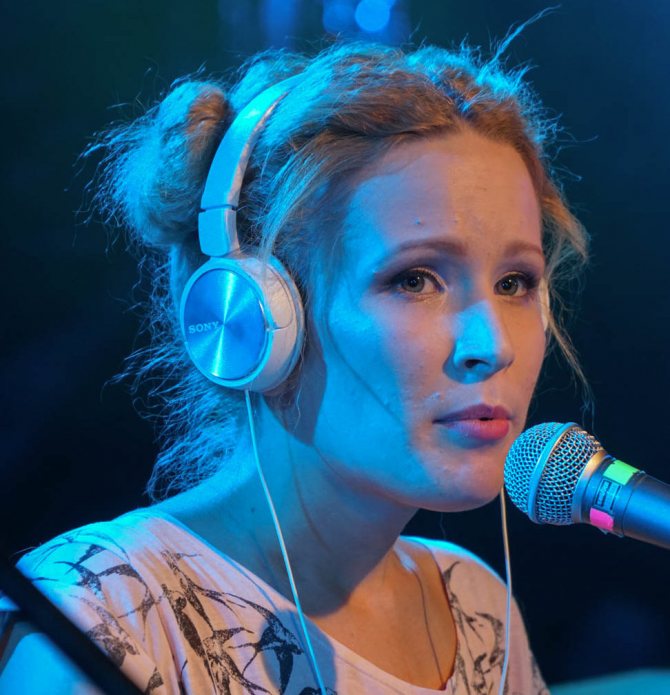 Монеточка певица биография