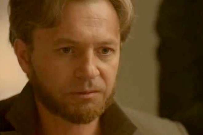 Никита Салопин в роли Александра Солженицына / Кадр из сериала «Таинственная страсть»