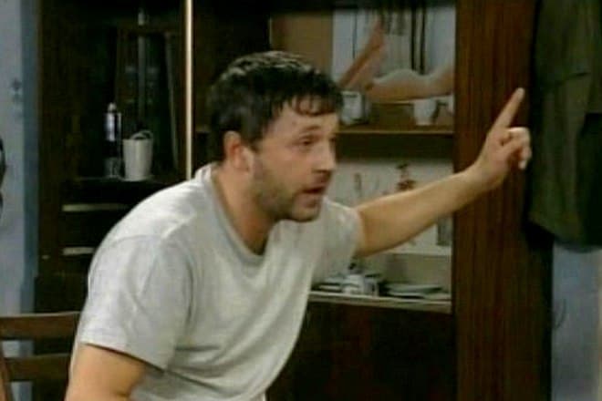 Никита Салопин в роли вора Коли / Кадр из сериала «Возвращении Мухтара»