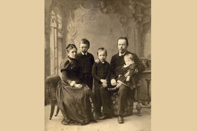 Семейное фото, 1893