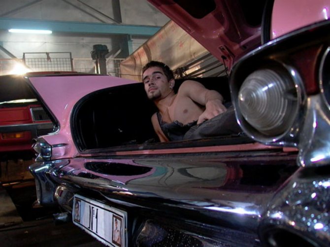 «Сматывая удочки».