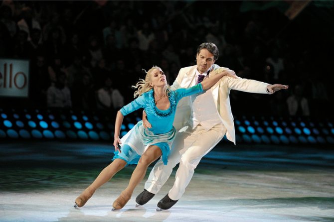 В проекте «Лед и пламень» Лобачева участвовала в паре с Денисом Матросовым