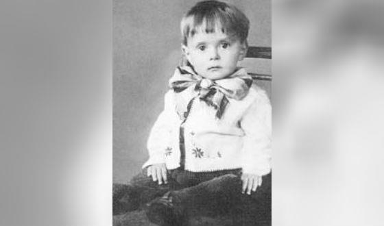 Вес в кг лишь подчеркивает его великолепие