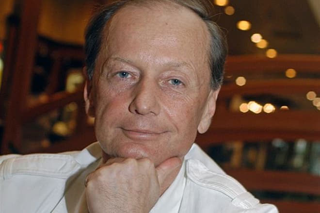 Юморист Михаил Задорнов